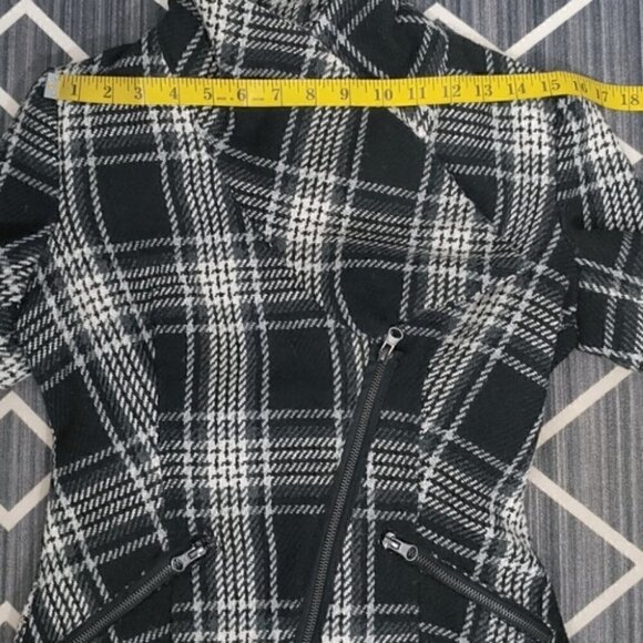 DYNAMITE wool blend asymmetrical plaid jacket - Picture 9 of 13